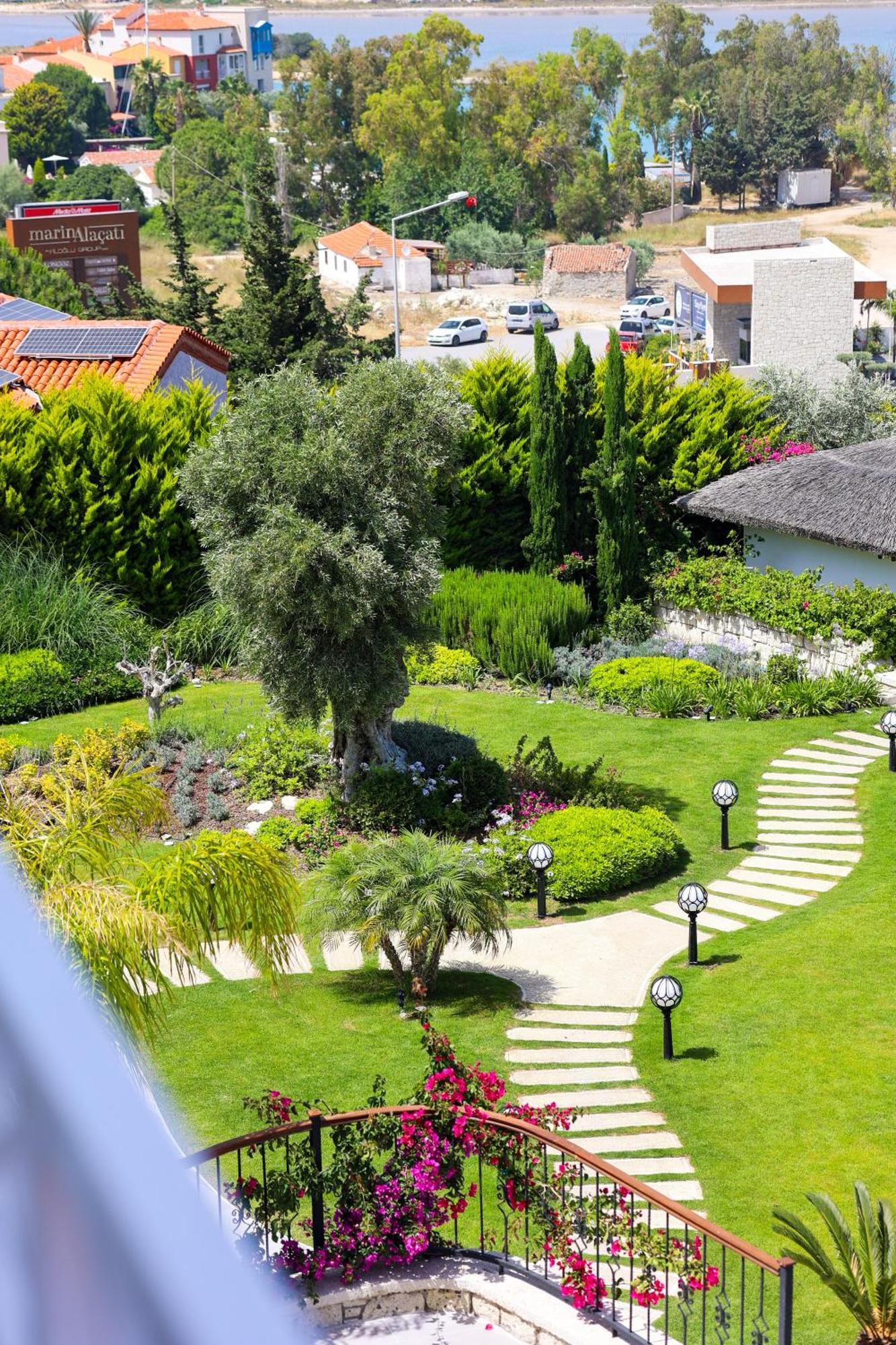Marin Alacati Hotel Exterior foto